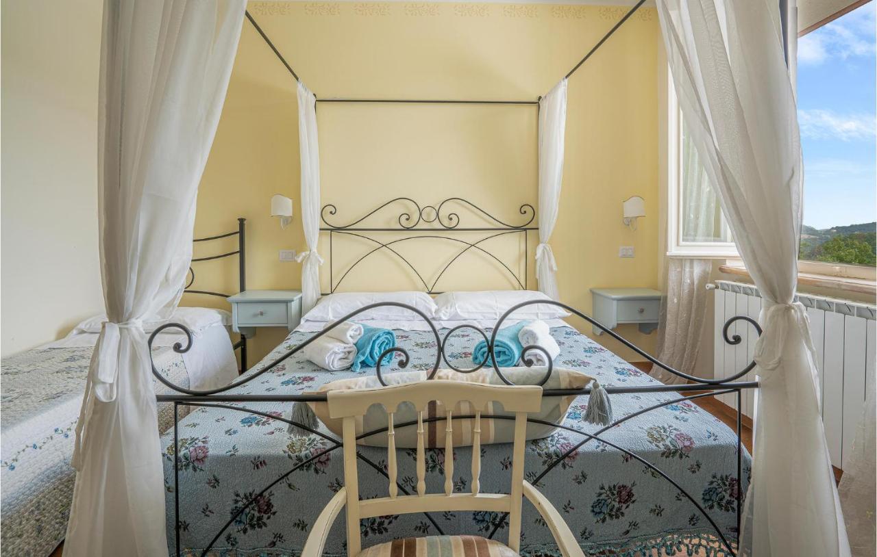 Flora House 2 Apartment Macerino Екстериор снимка